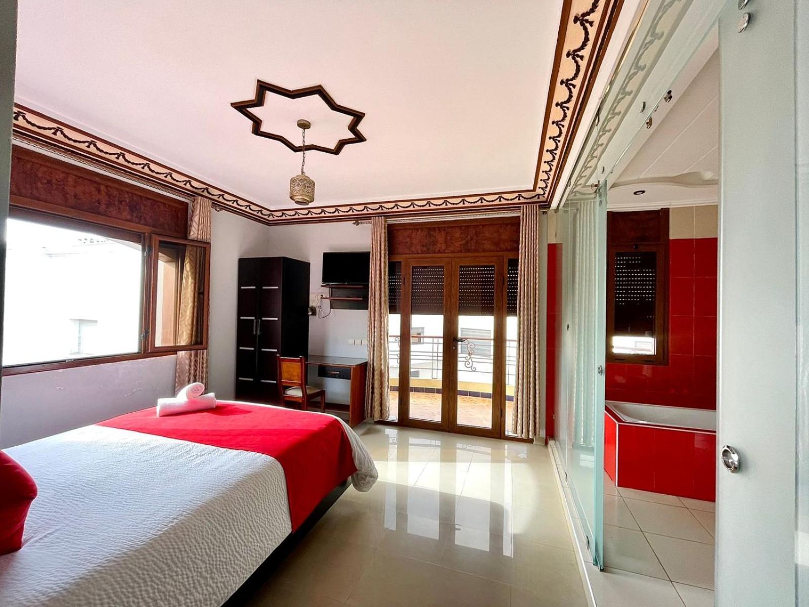 Maison D'Hotes Familiale "Dar Aboulanwar" Эль-Джадида Экстерьер фото